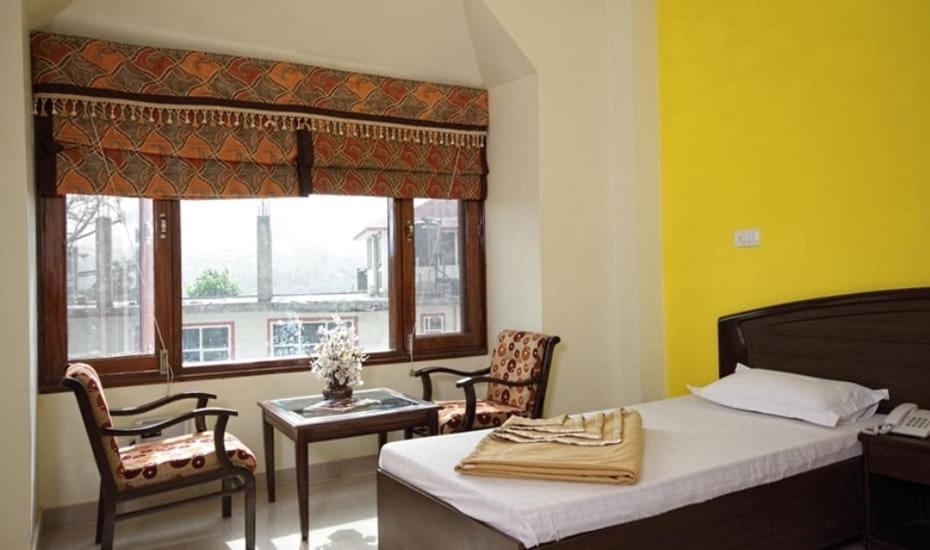 Polo Regency Hotel Sundarnagar Exterior foto